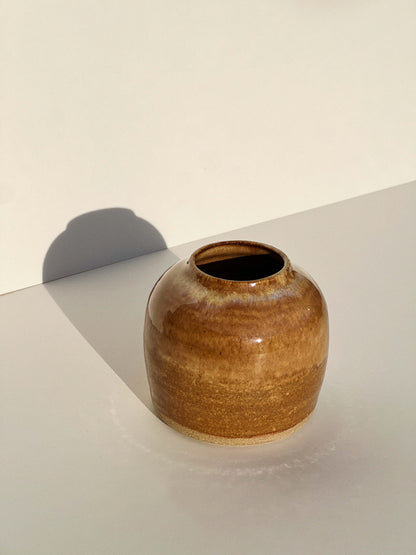 bud vase No. 10