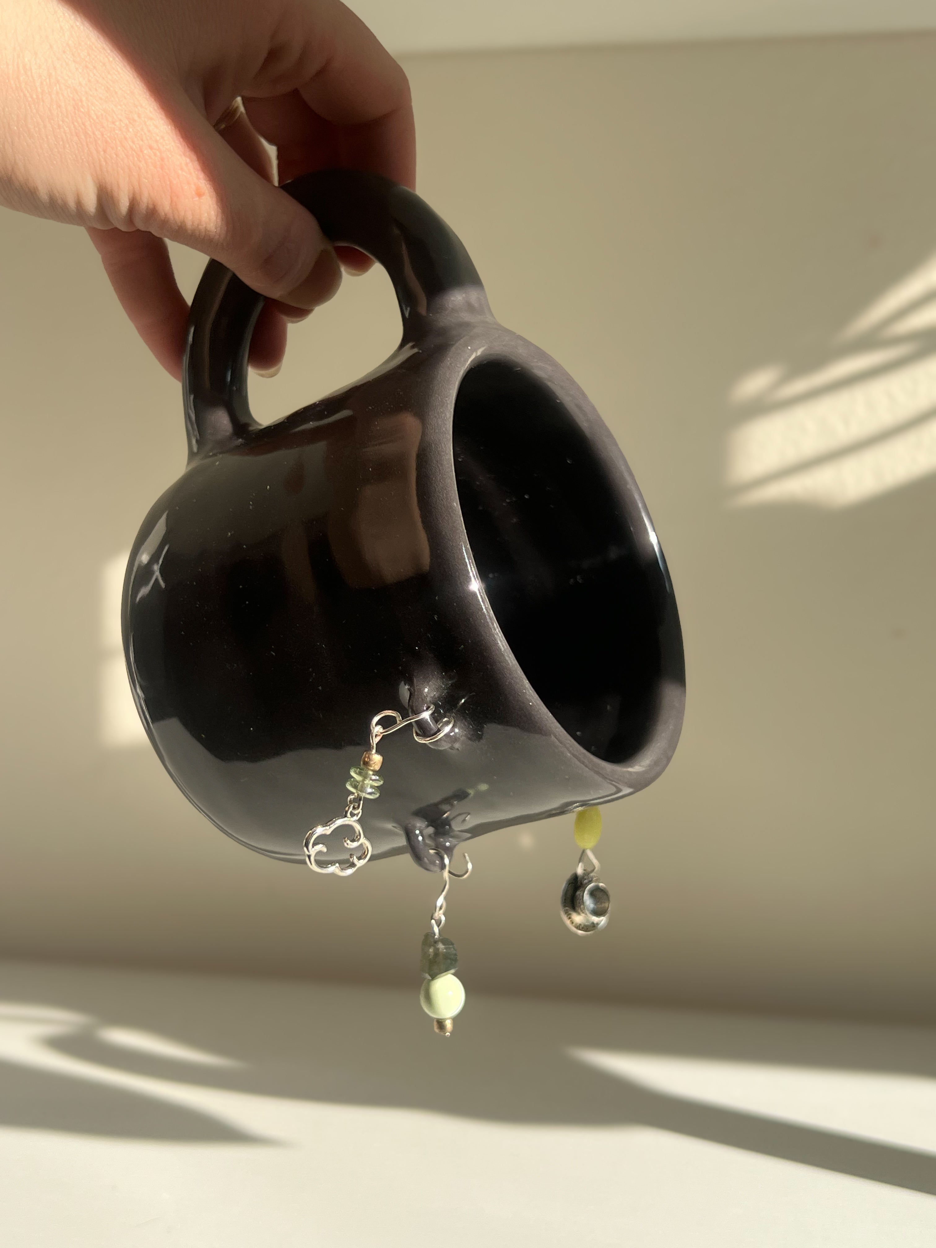 Casa Valente x Gemsomnia – Charm Mug no. 4