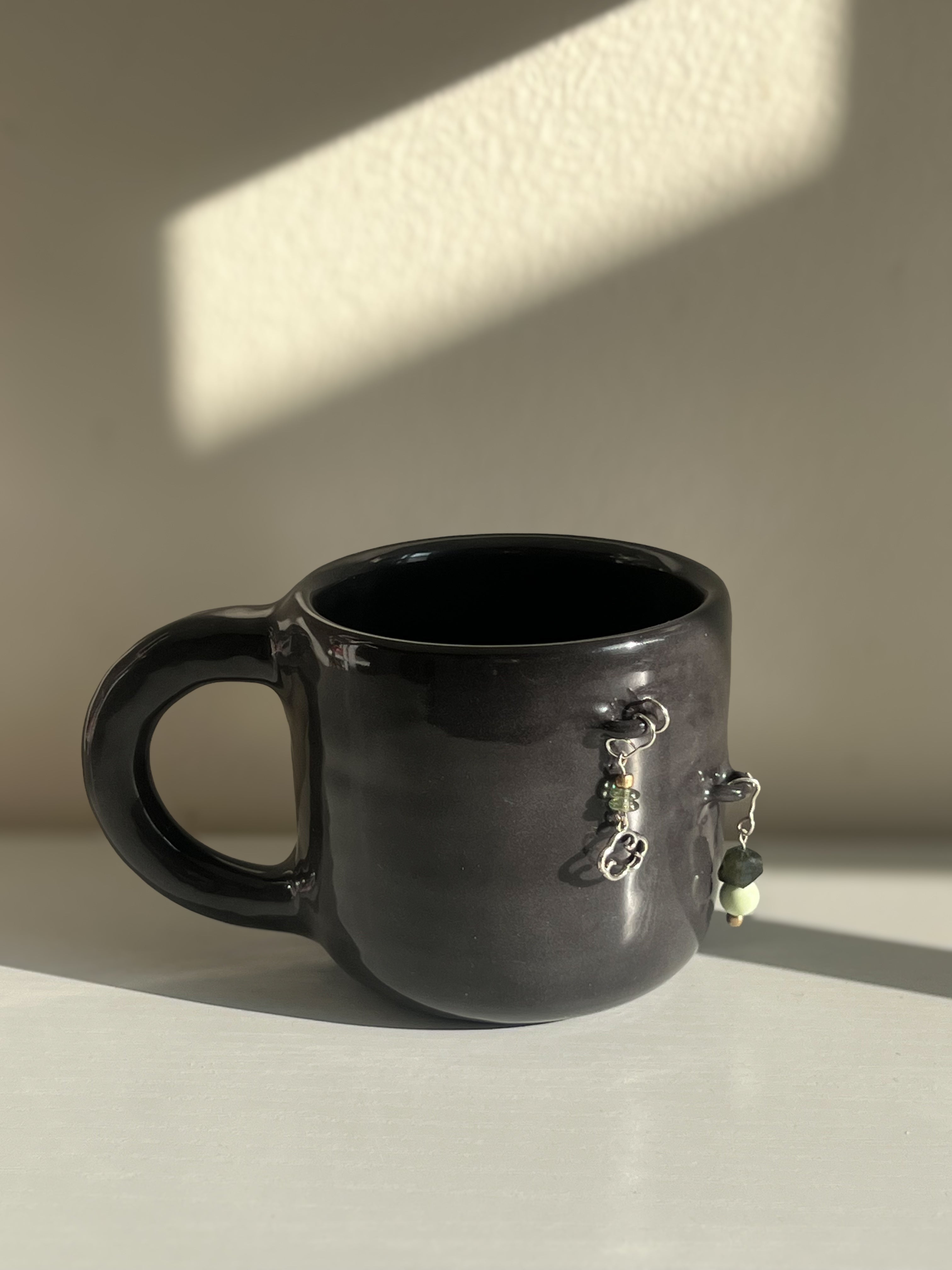 Casa Valente x Gemsomnia – Charm Mug no. 4