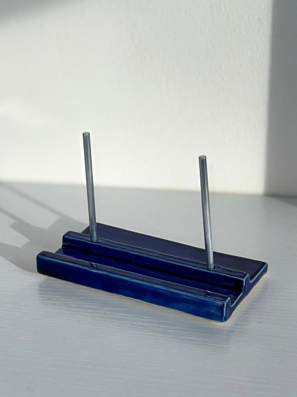 Tabletop Ceramic Record Stand - cobalt