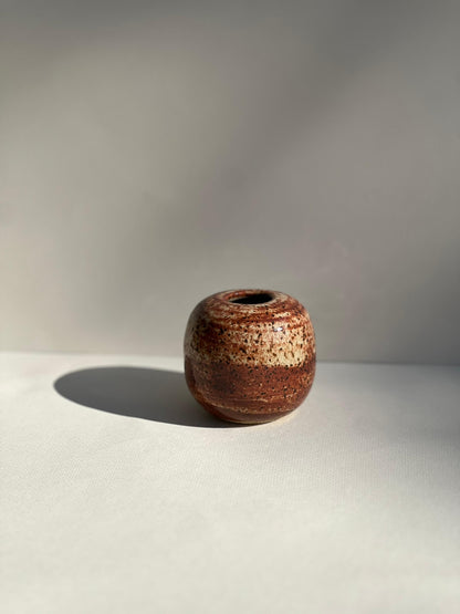 bud vase No. 06