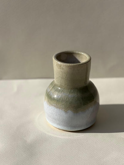 bud vase No. 08