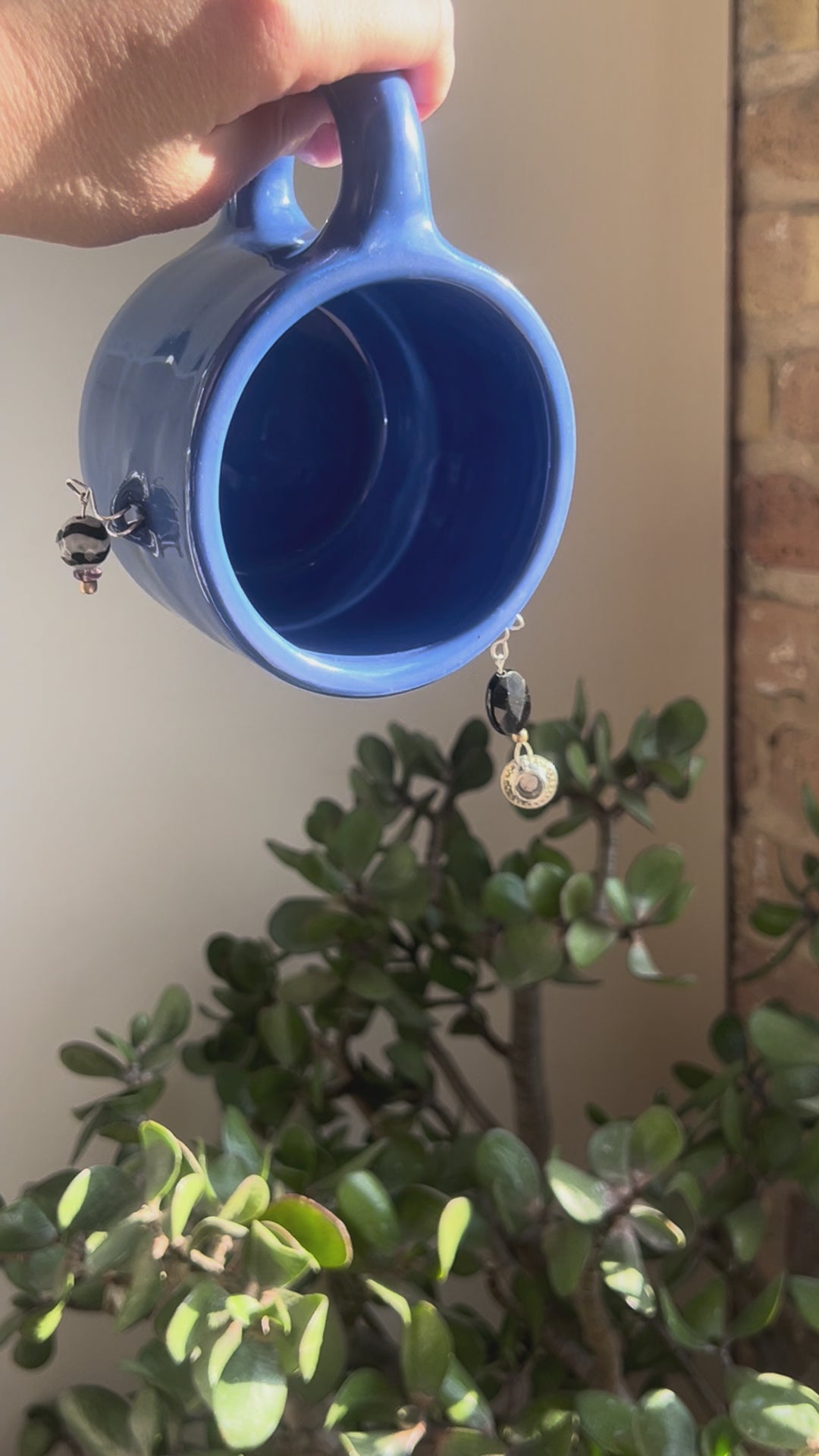 Casa Valente x Gemsomnia – Charm Mug no. 2